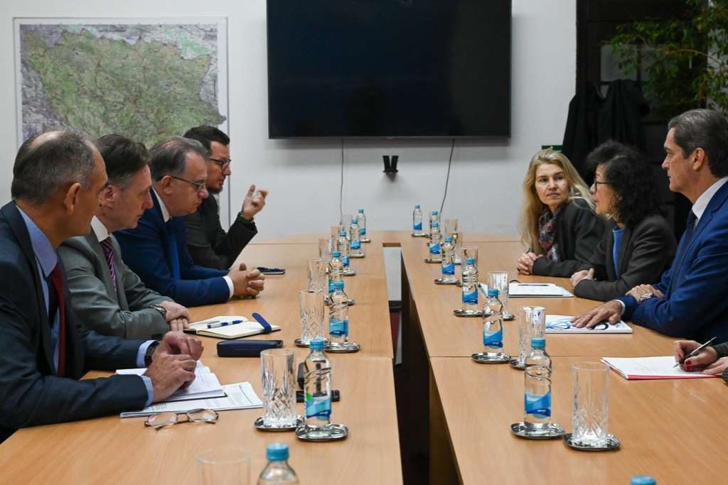 Nermin Nikšić sa delegacijom Svjetske banke