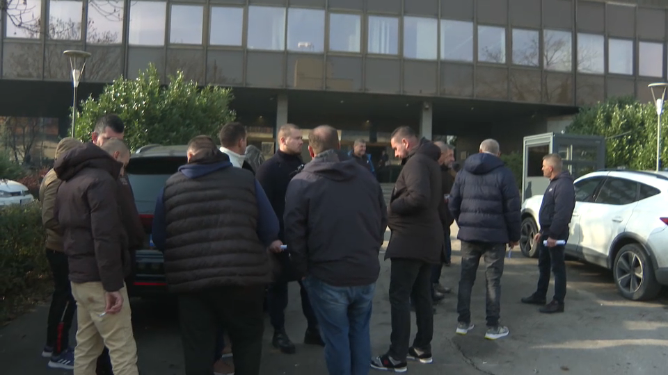 protest poljoprivrednika ispred vlade fbih