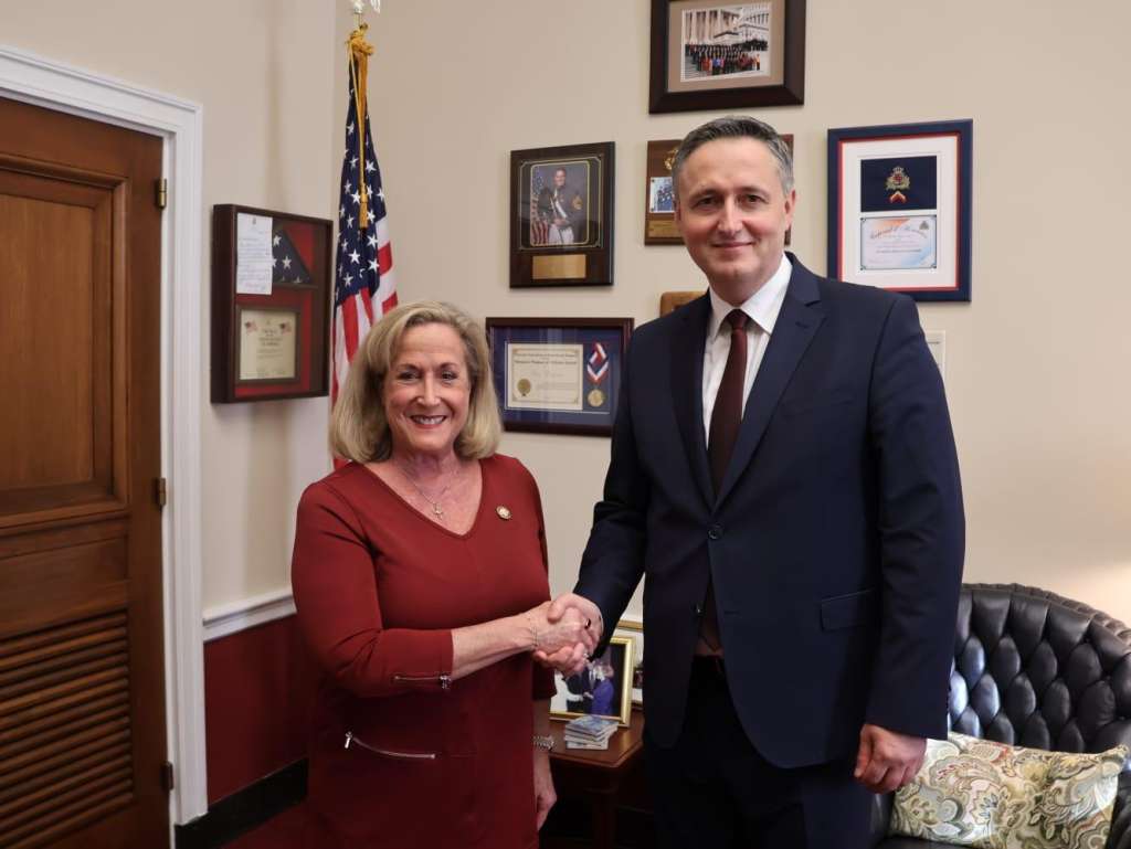 l_47aeb6efce63ac932d98b396909ebe94