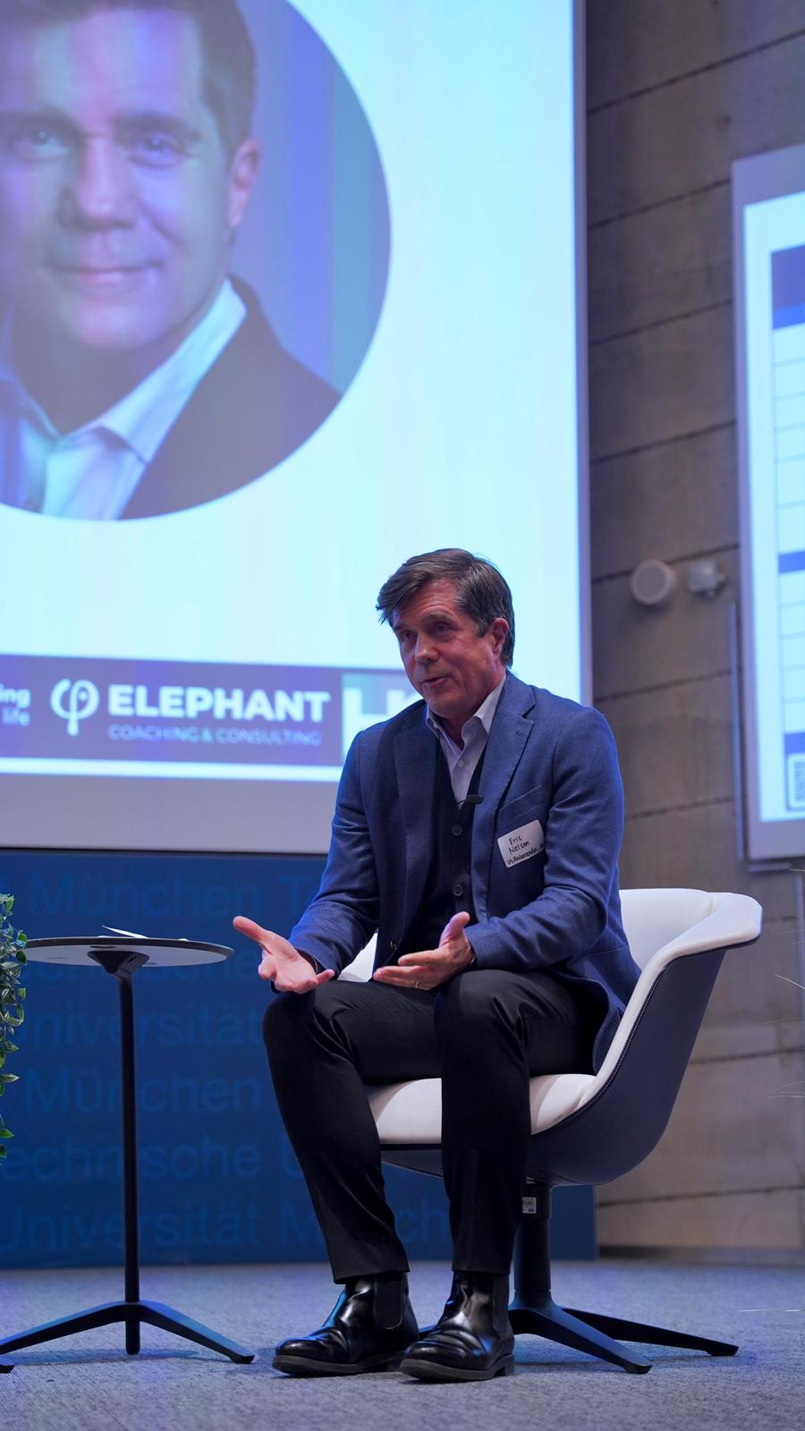 b33eeb25-b820-4f78-8563-b841acb68f26