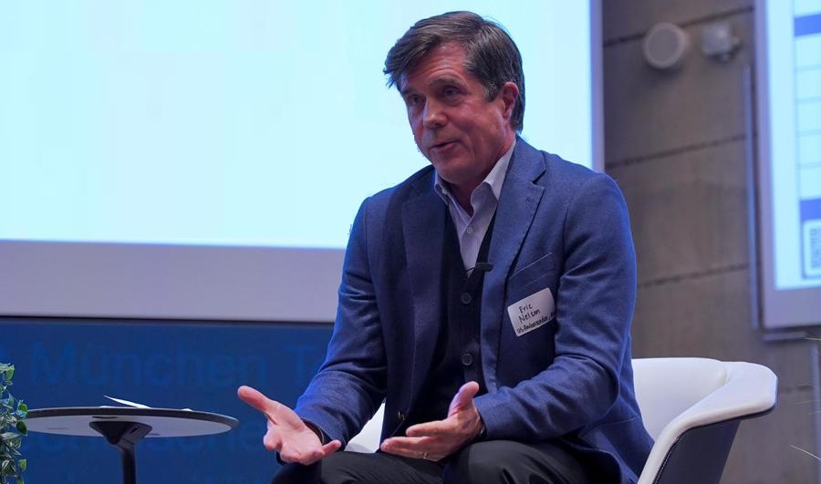 b33eeb25-b820-4f78-8563-b841acb68f26