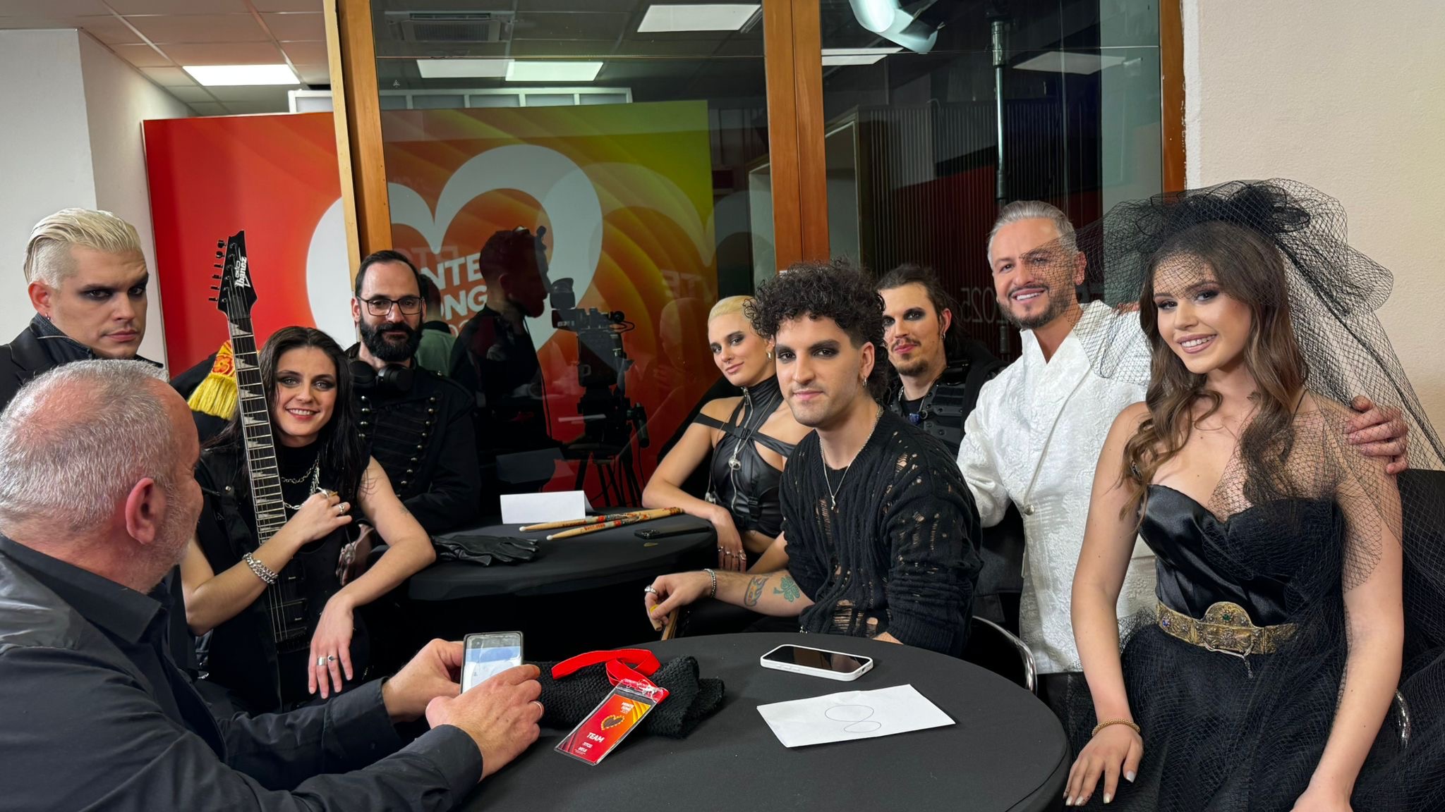 76b1cb04-20bf-4de4-b662-6e3b59f29fb2