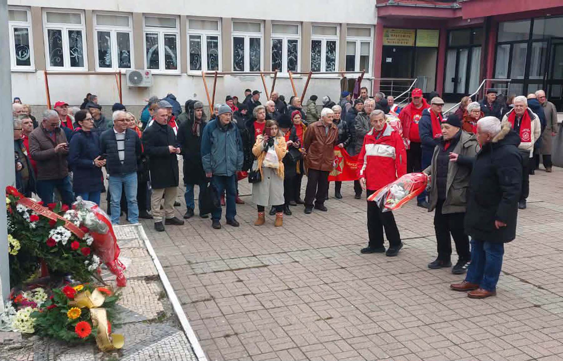 3 Polaganje cvijeća