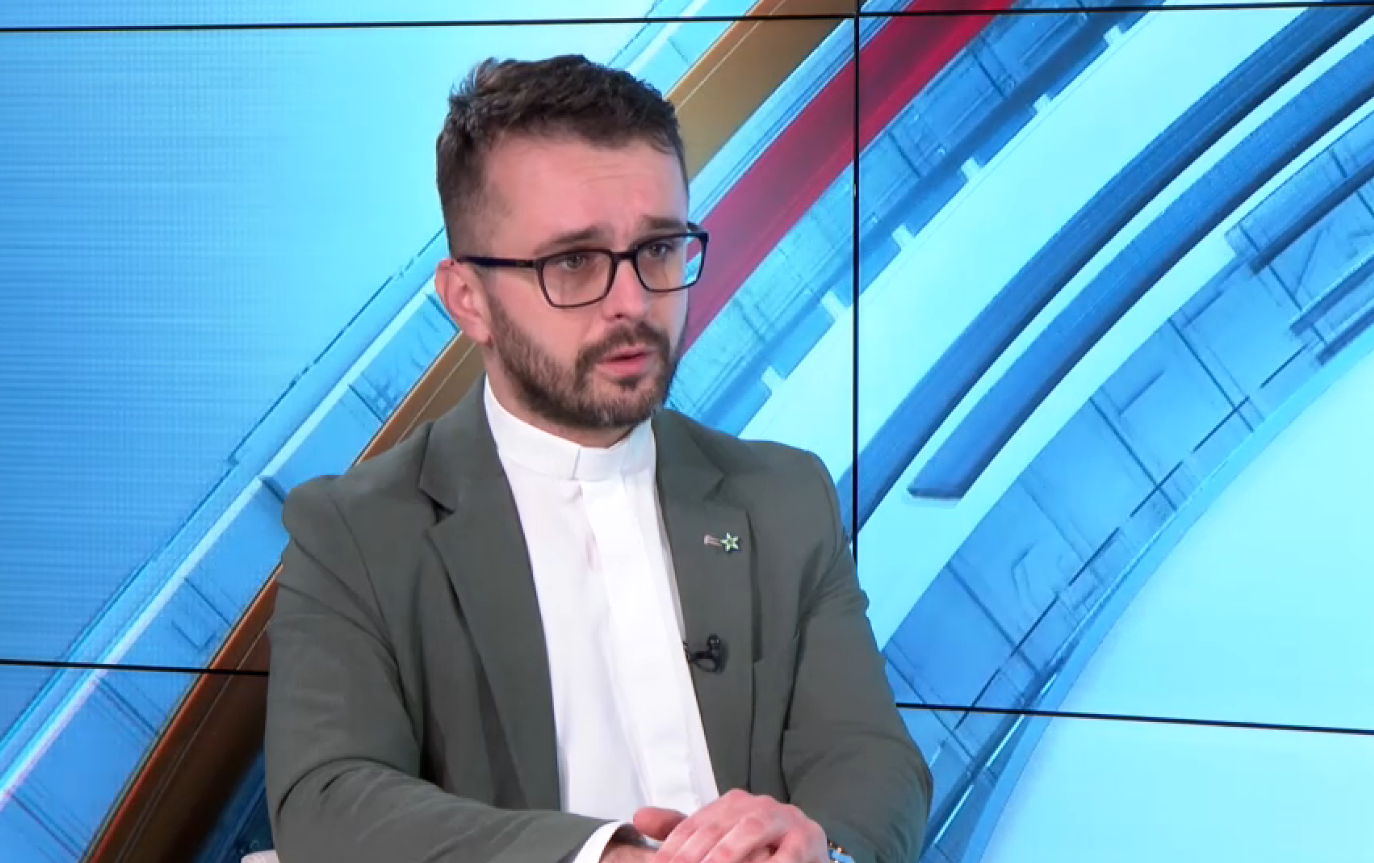 Screenshot 2025-12-25 161747