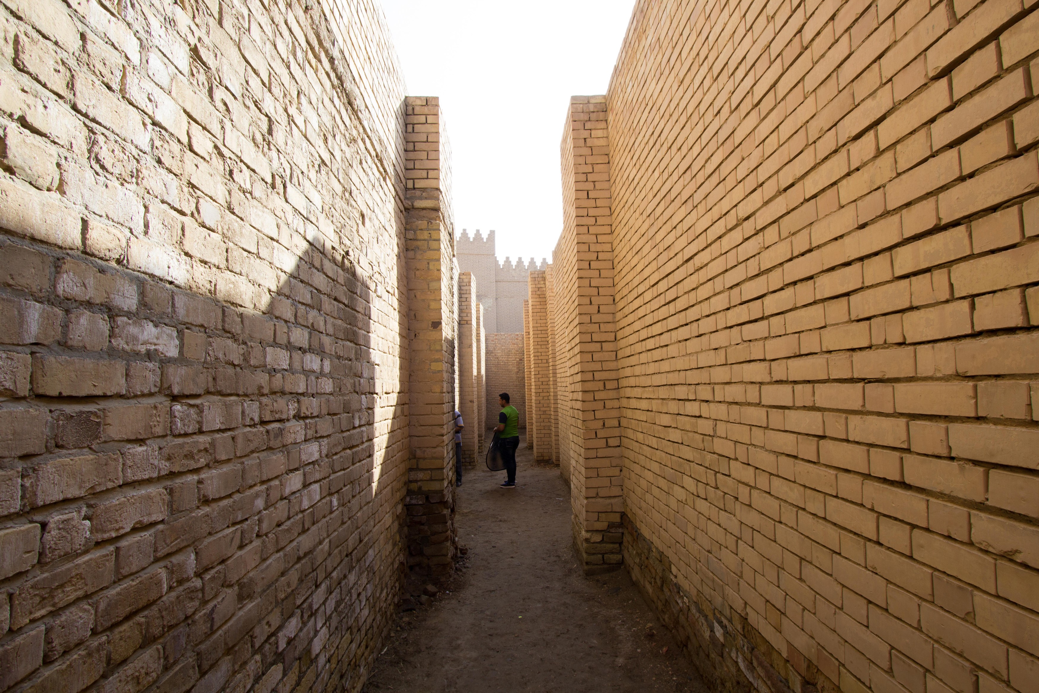 A picture of some of the buildings of the city of Babylon in Iraq