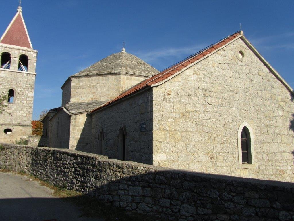 Halil-hodžina džamija ili crkva sv. Ante (Foto: Muzej Grada Drniša)