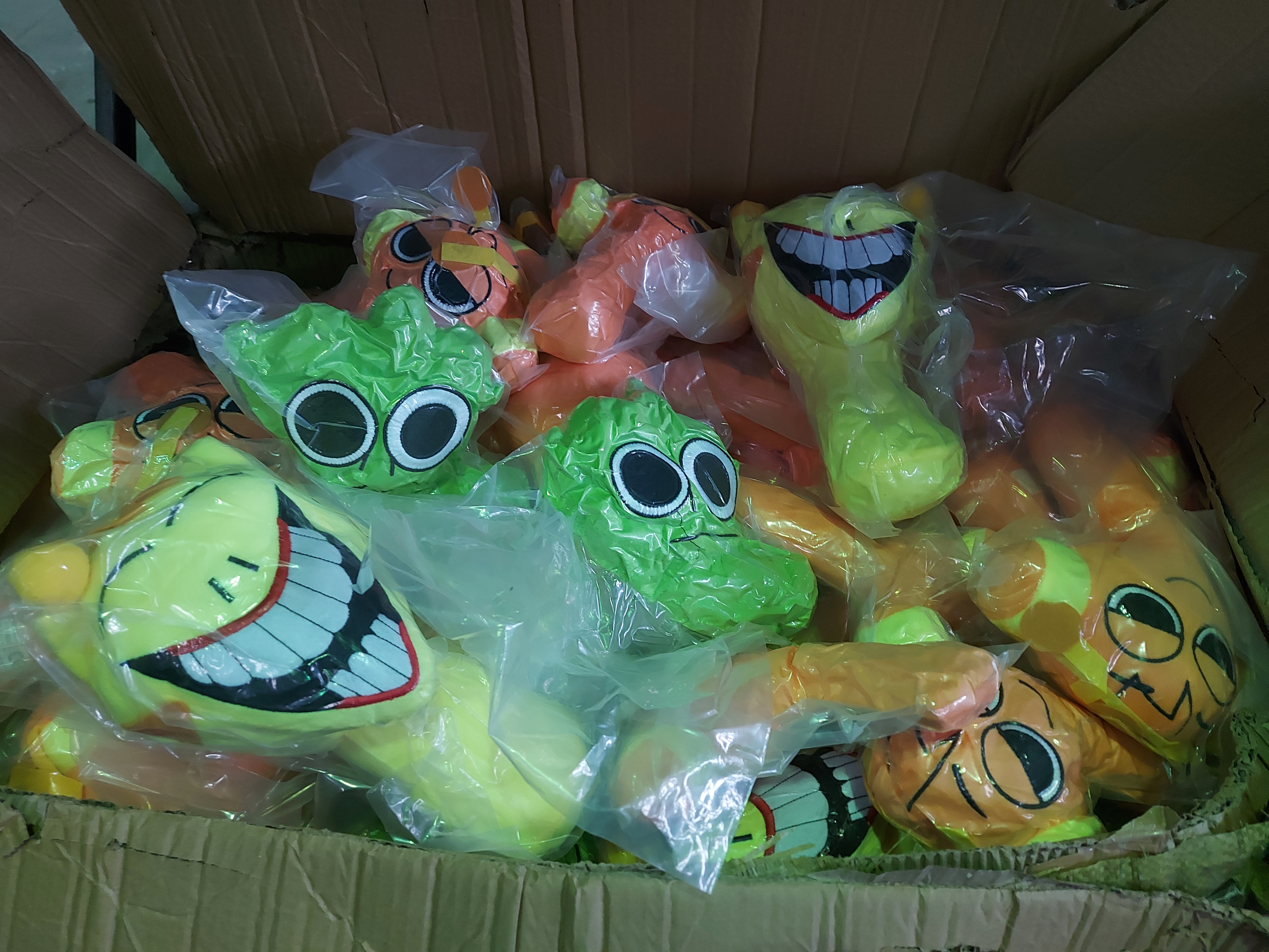 Slika 2 plišane igračke