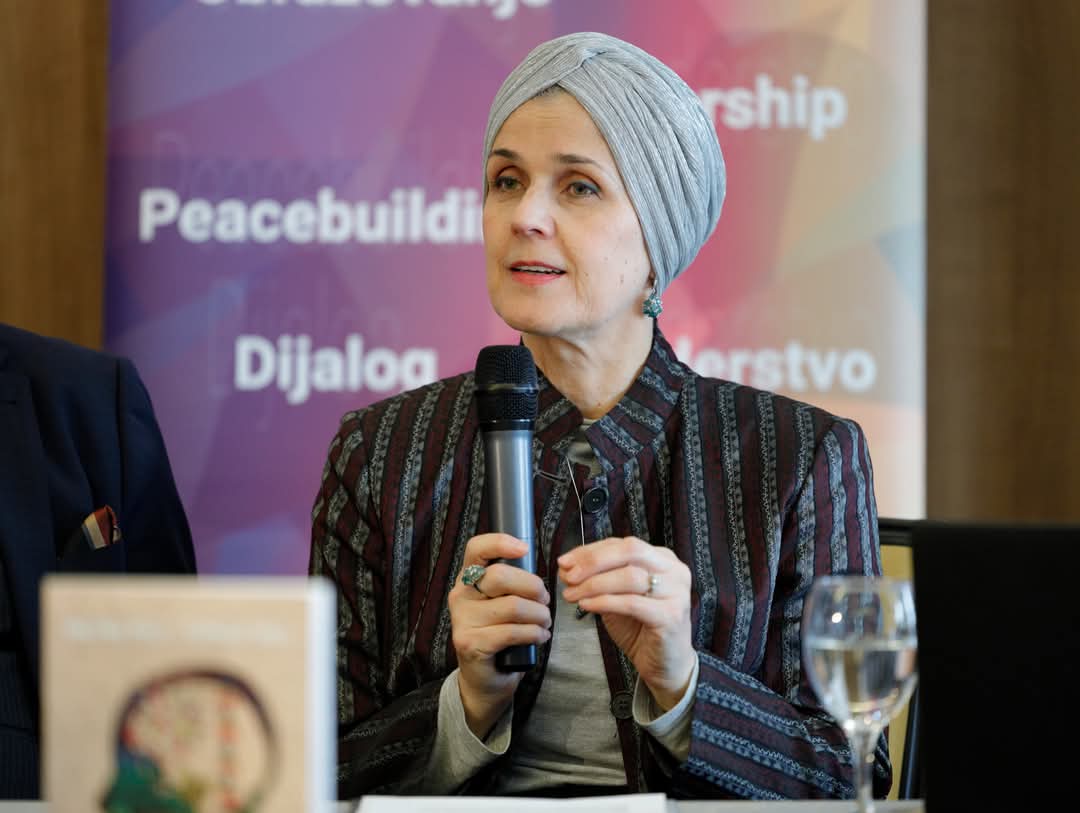 Naslovna fotografija N1