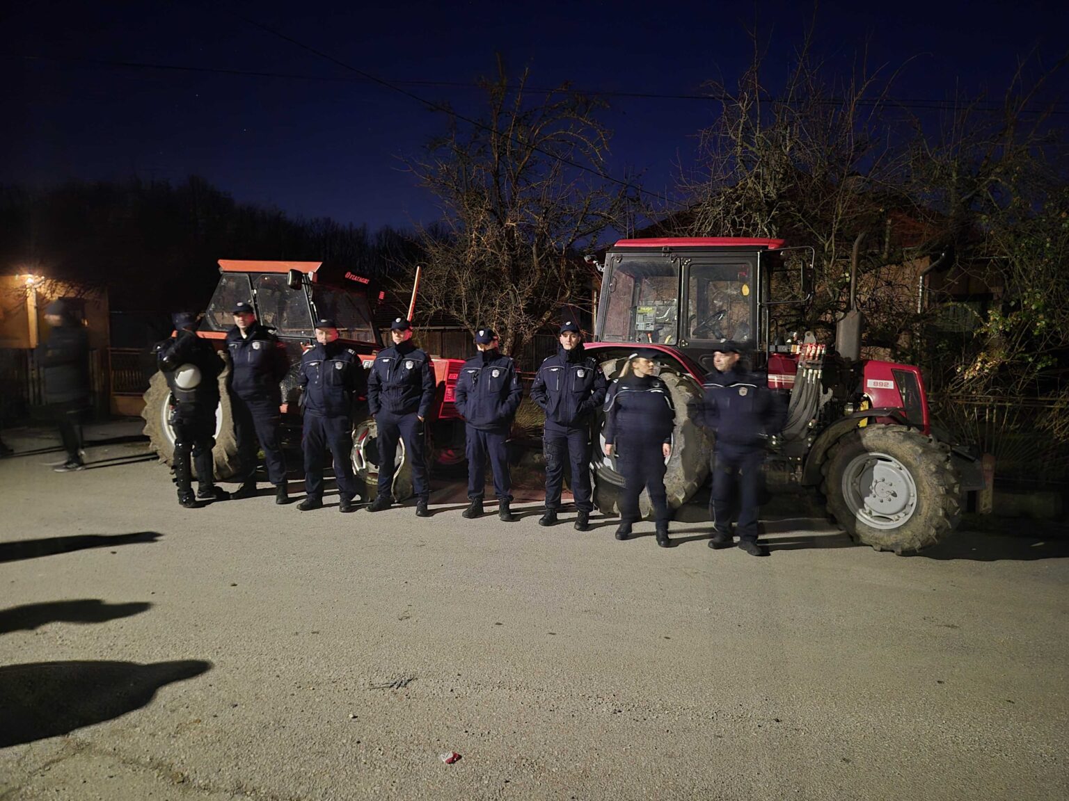 PROTEST KRALJEVO Specijalci MUP Srbije