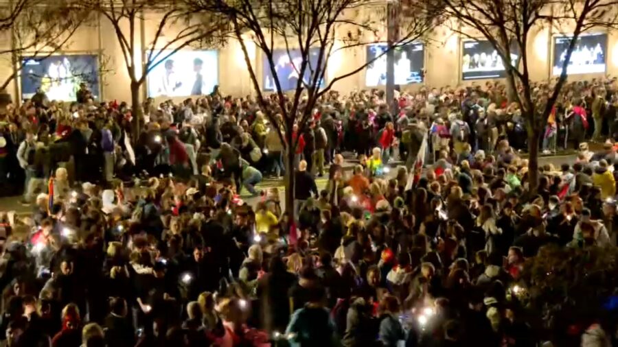 bjezanje zvucni udar protesti studenata beograd