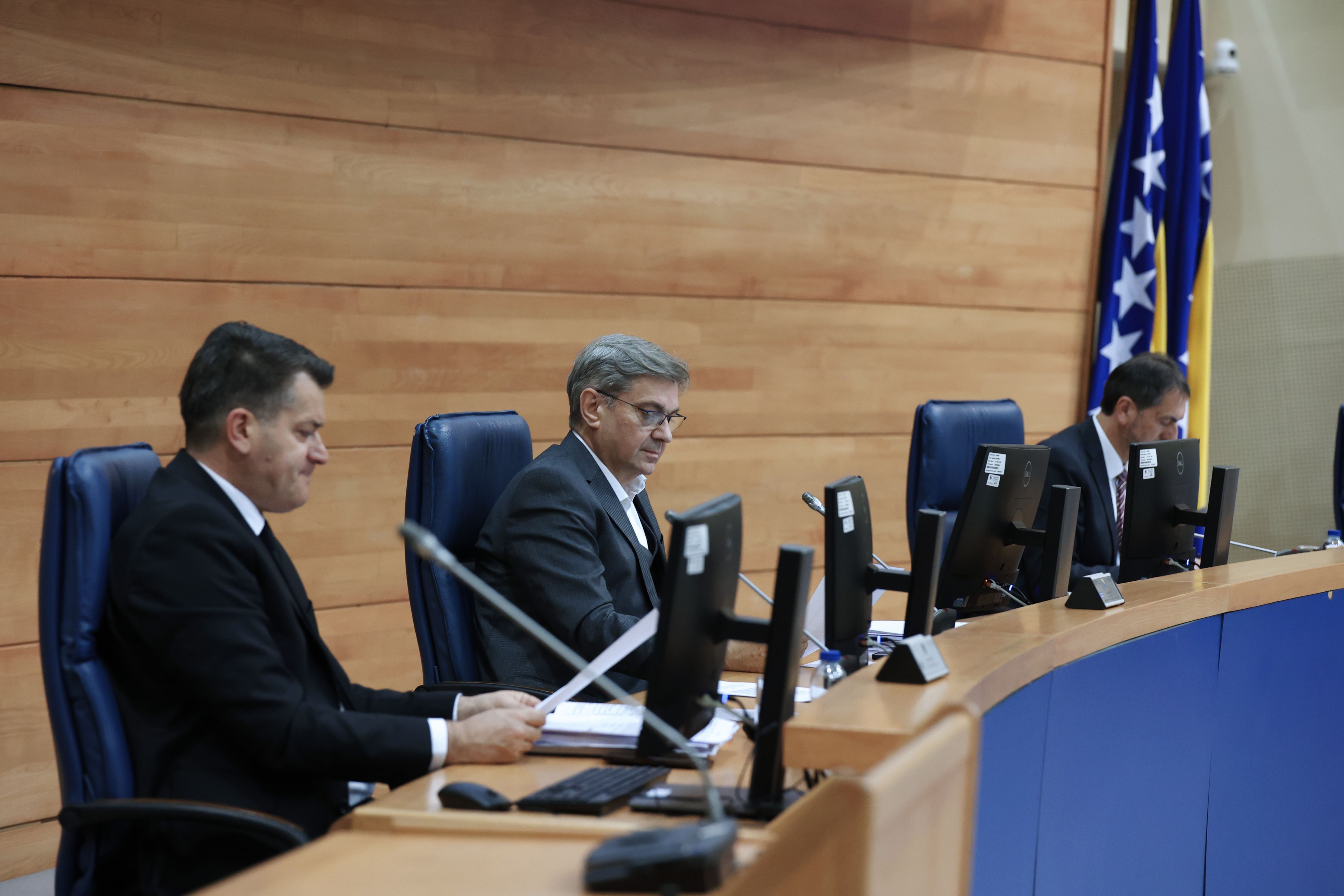 FENA (Darko Babalj, Denis Zvizdić, Marinko Čavara)