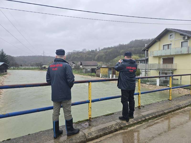 m_e8c21beb4ee55b488cb46bdbdceaa51c