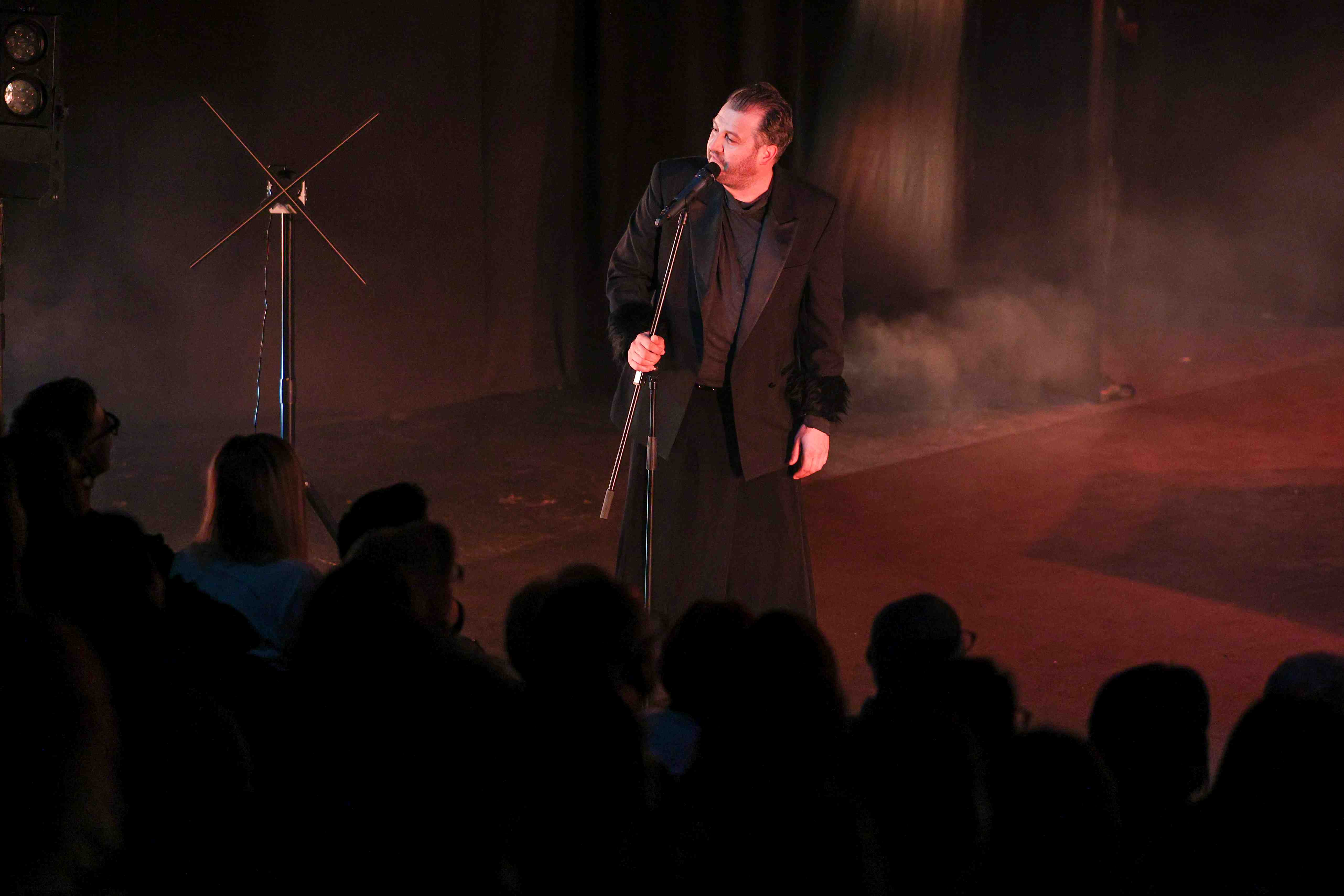 Predstava Šestorica protiv Turske