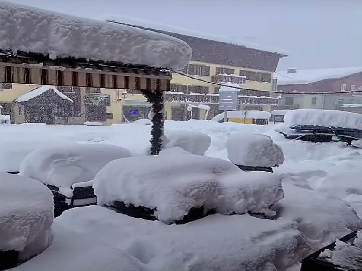 4ba0977f-4273-44d7-87d8-4a235e7e7b77