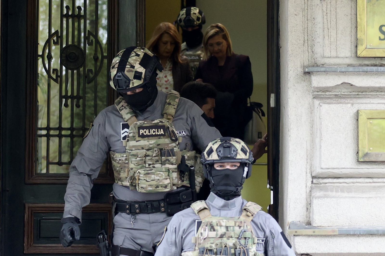 Hapšenje, Enda Pavić Pečenković