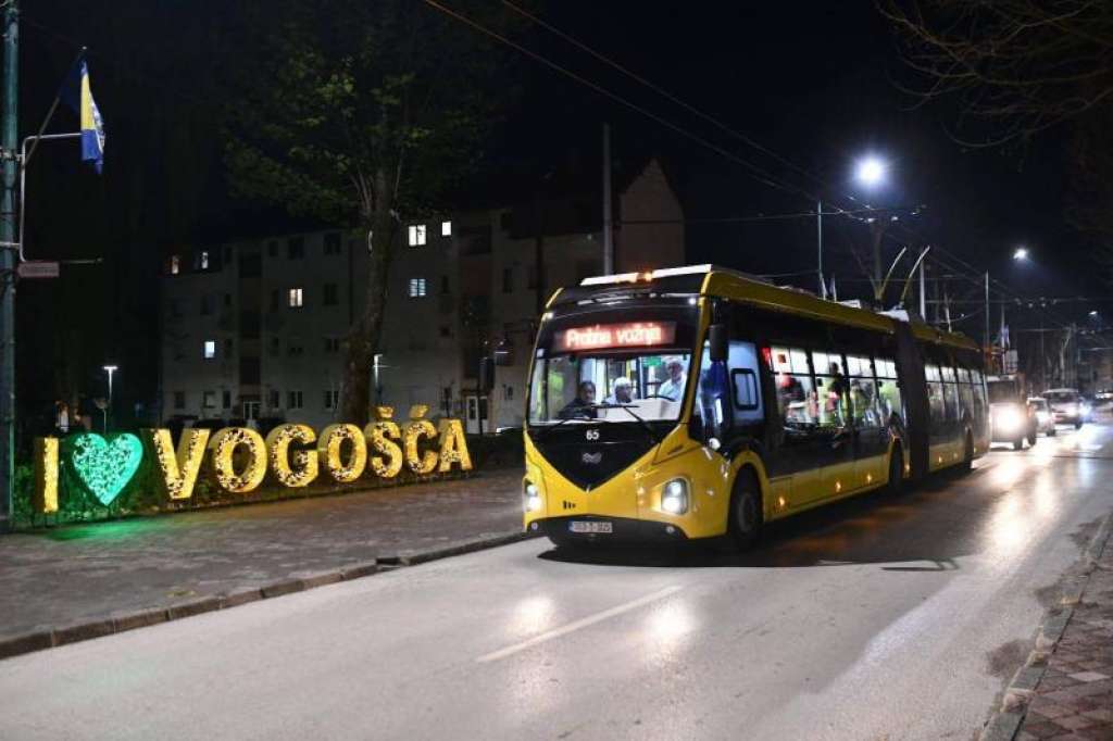 l_43488c47fab17046761f5d30941a3c27