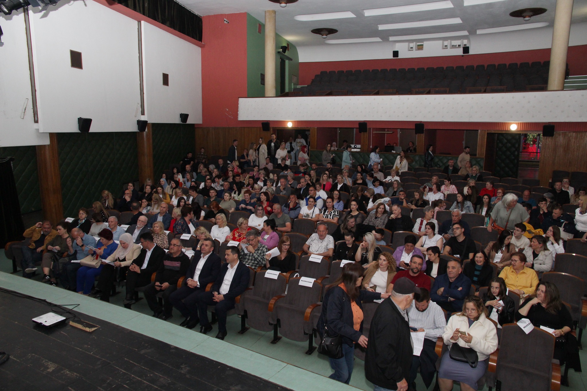 495808160_122129907434675468_1177028853098755630_n