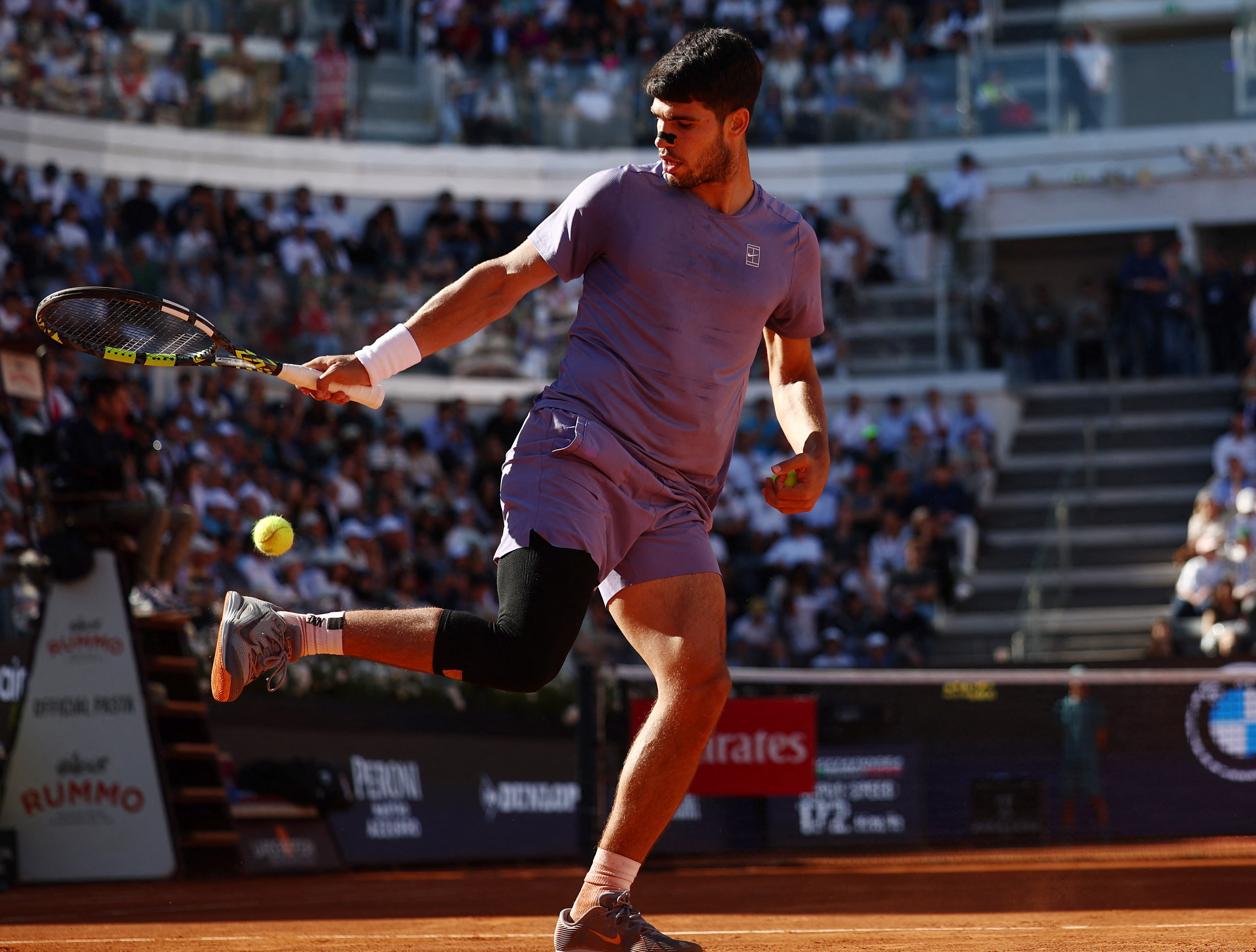 2025-05-16T151841Z_1771259224_UP1EL5G16J4EZ_RTRMADP_3_TENNIS-ROME