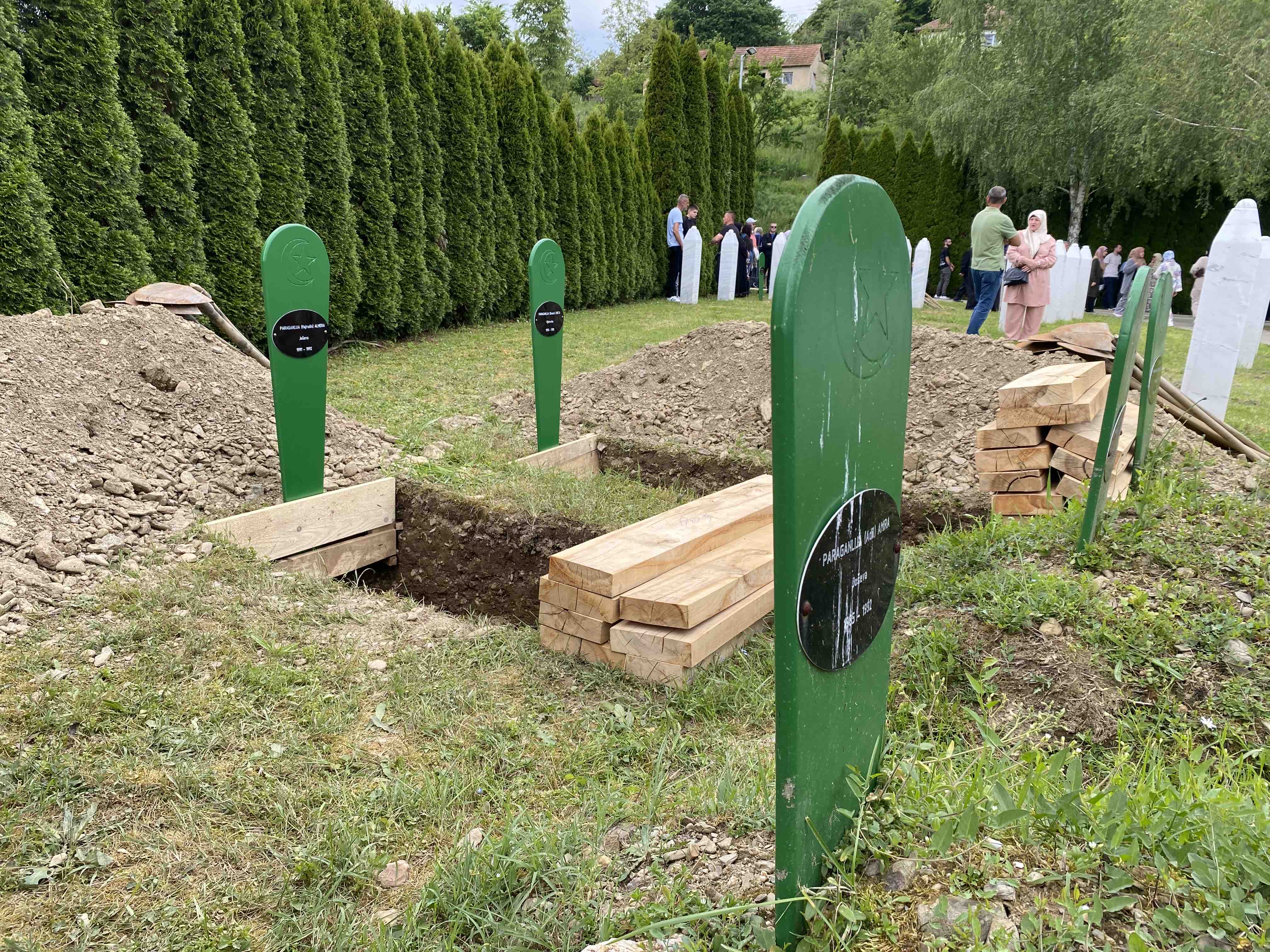 Kolektivna dženaza Bratunac