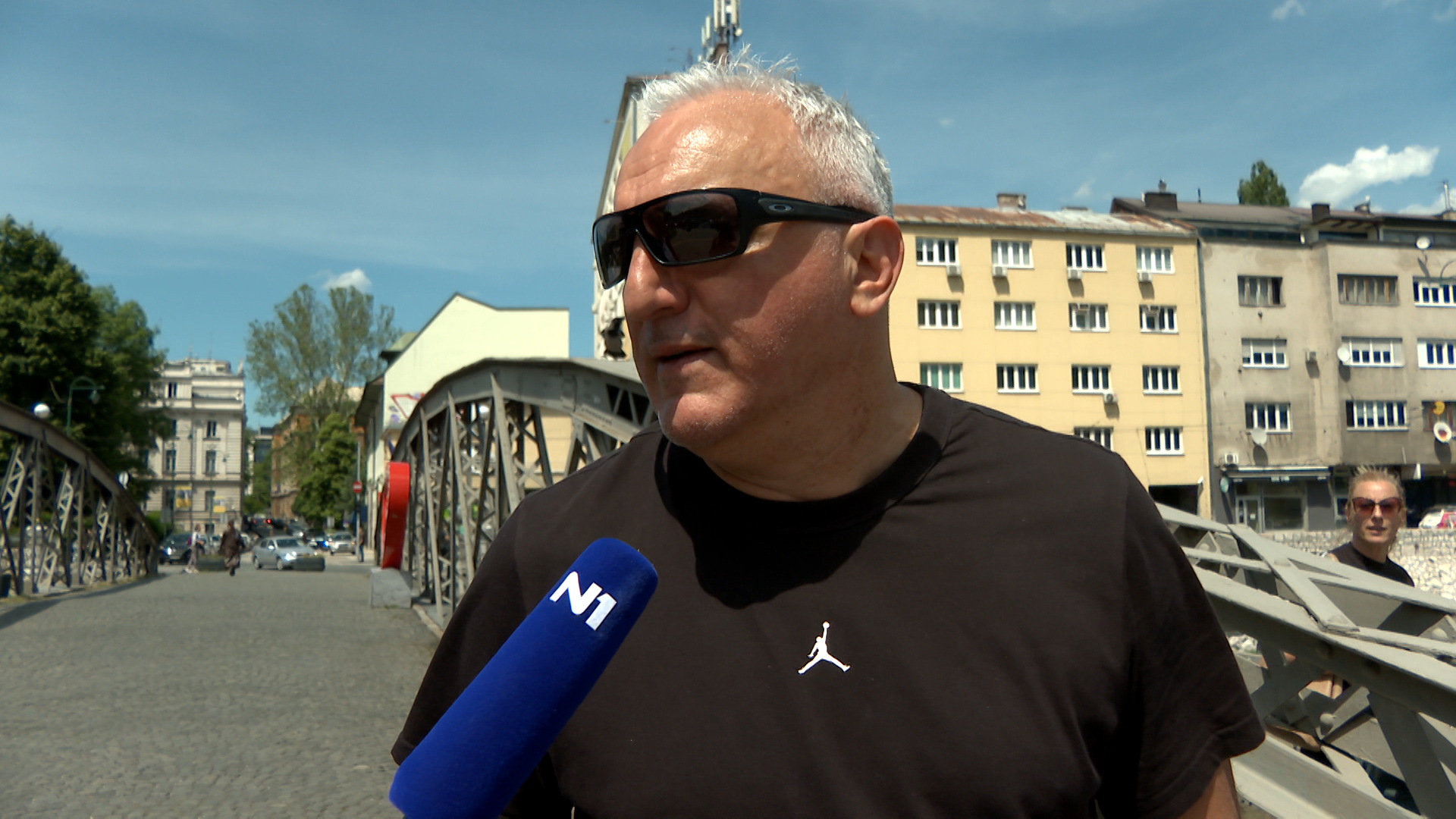 SA-.00_00_12_08.Still001