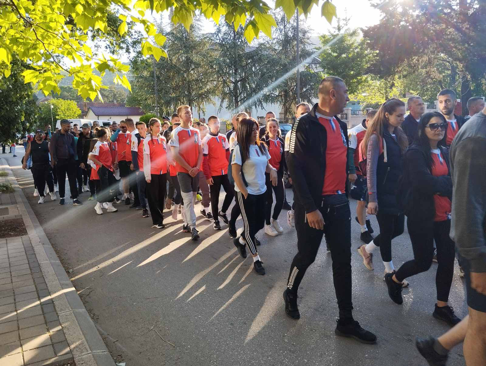 400 hodocasnika iz bilece krenulo u manastir ostrog