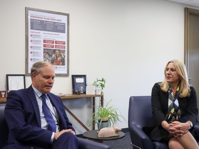 Željka Cvijanović i Rene Troccaz