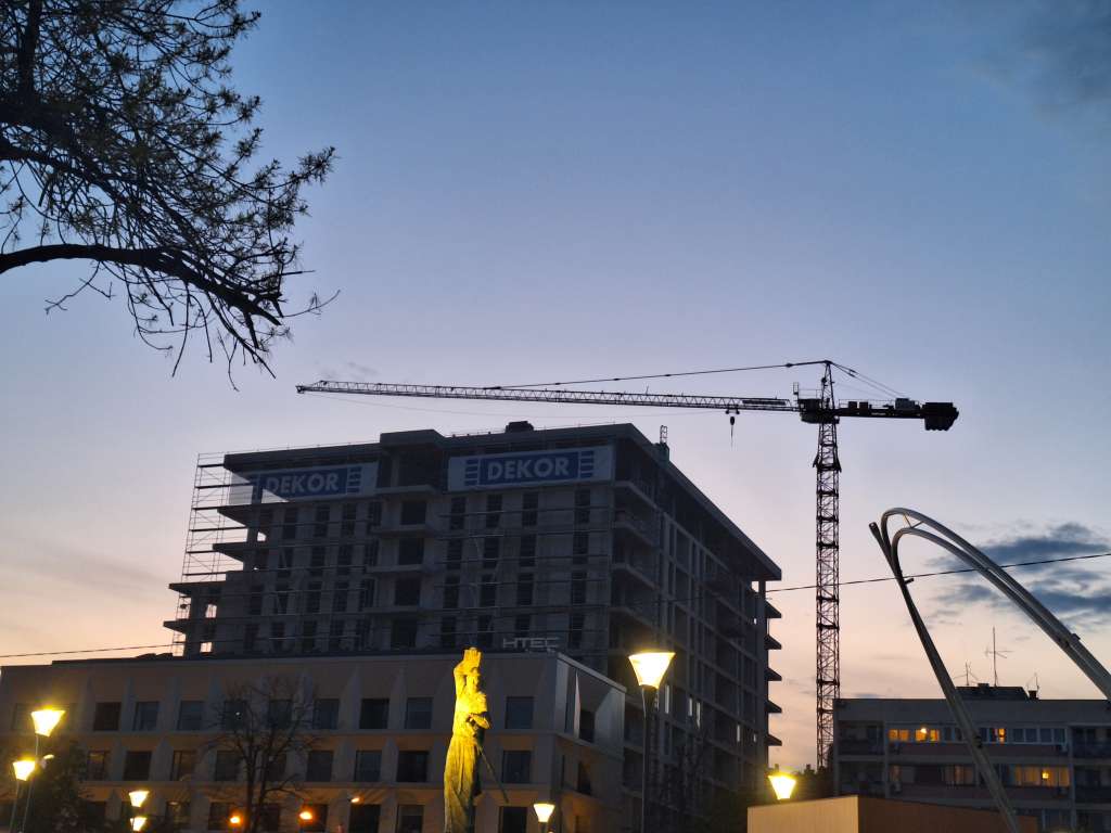 l_1334c4f13f0efff9f6049ec0db8a3a2d