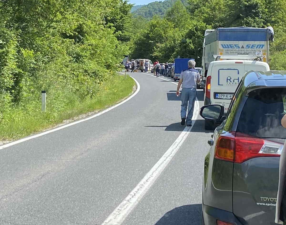 Saobraćajna nesreća u Semizovcu