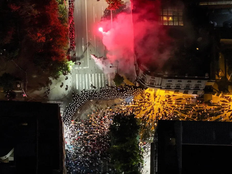 1751143347_2025-06-28T203654Z_987.format-webp.width-900