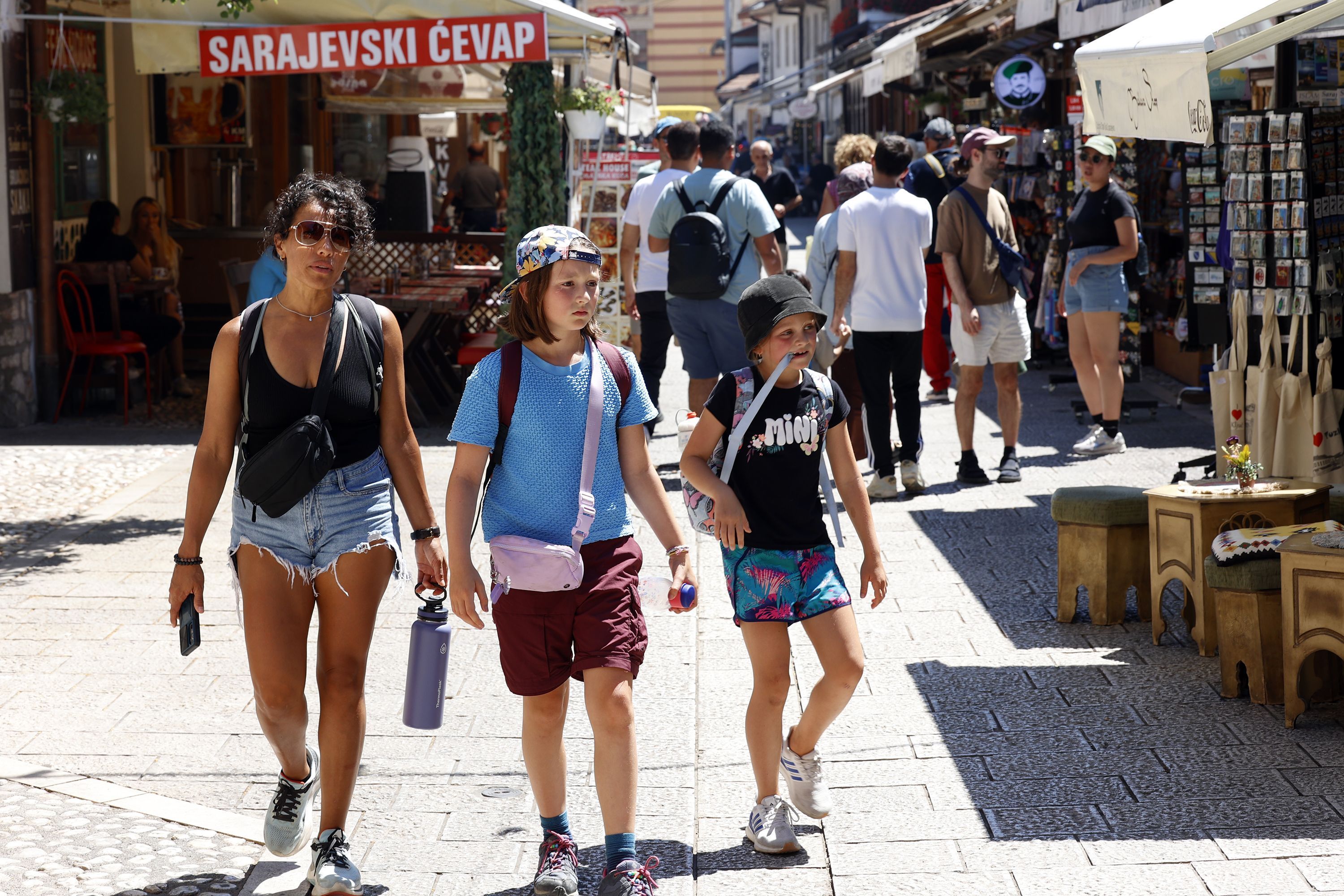 turisti sarajevo šetnja vrućine ljeto