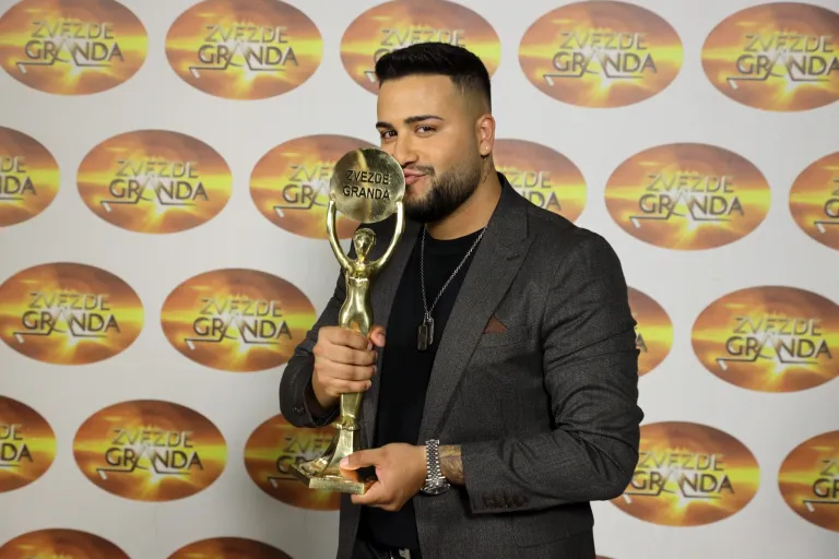 NIKOLA-STANISIC-25-GOD.-SKOPLJE-MKD-77_ok-768x512