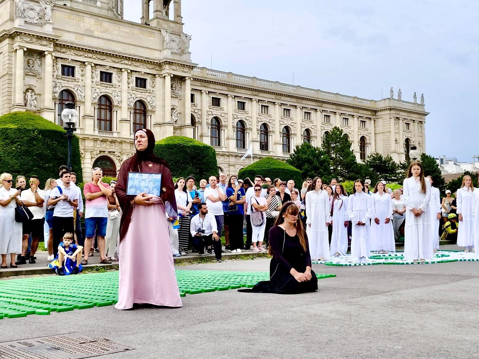 7af7b4db-ee7c-4f1f-8033-97662cde1fb1