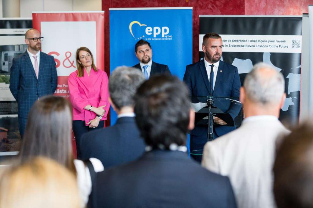 l_995e9d22d1f27beca90ed8853f04be80 (1)