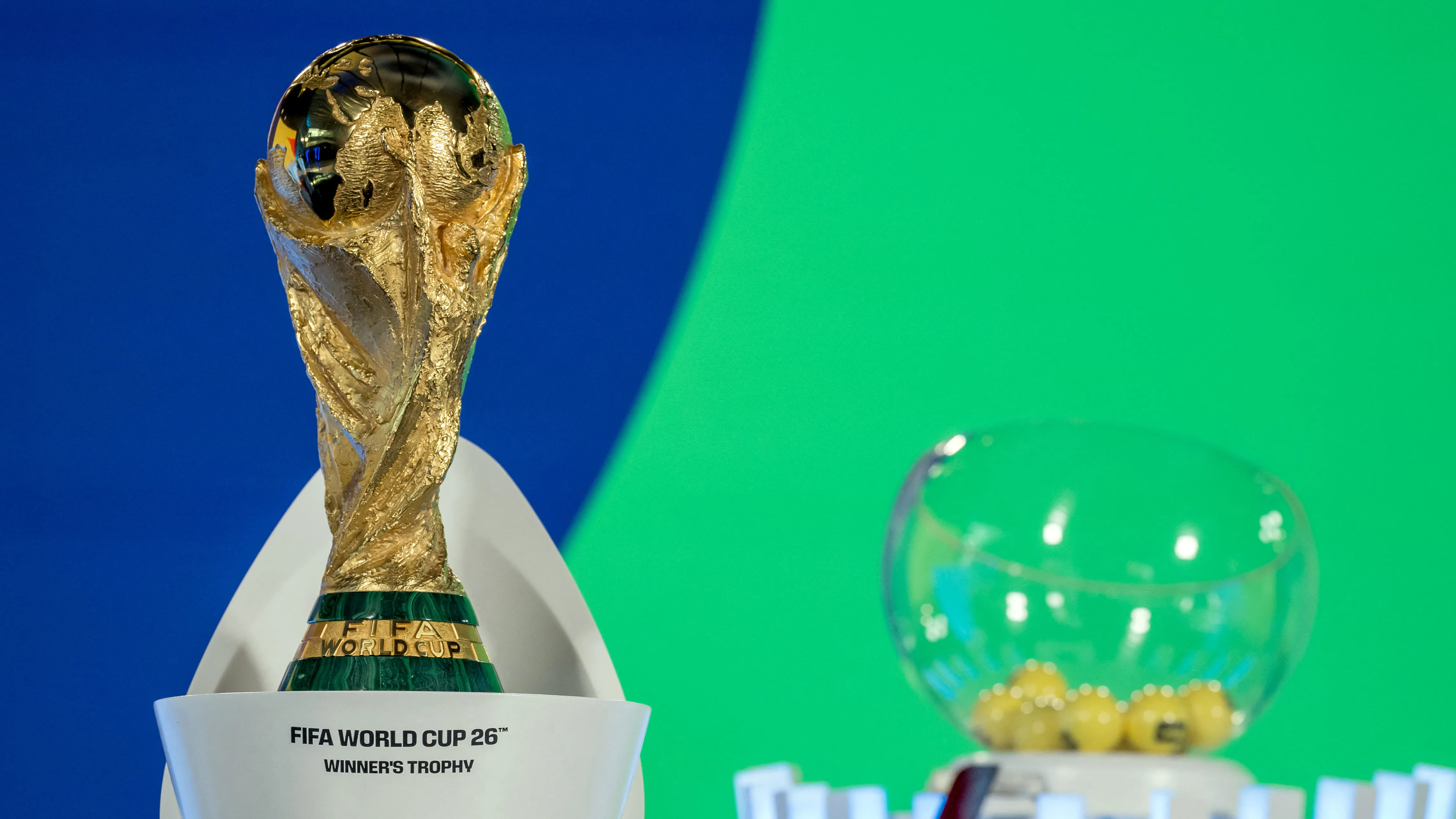 FIFA WORLD CUP TROPHY