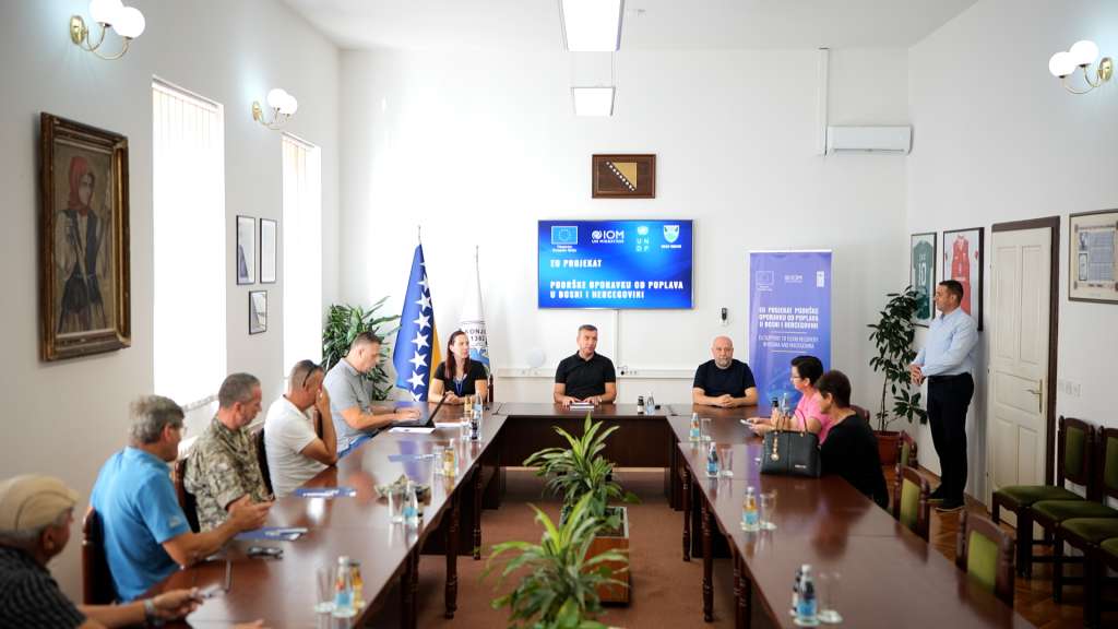 l_cd11cbc92e84e03999b76aae6fcab81a