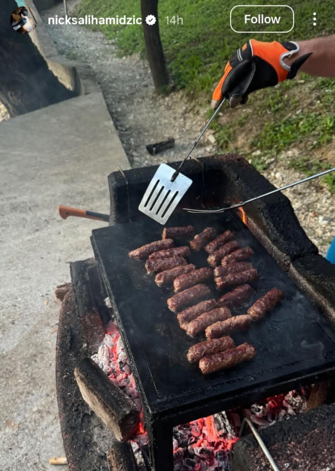 84242448-6ff8-456e-be12-d4e0515b25a5