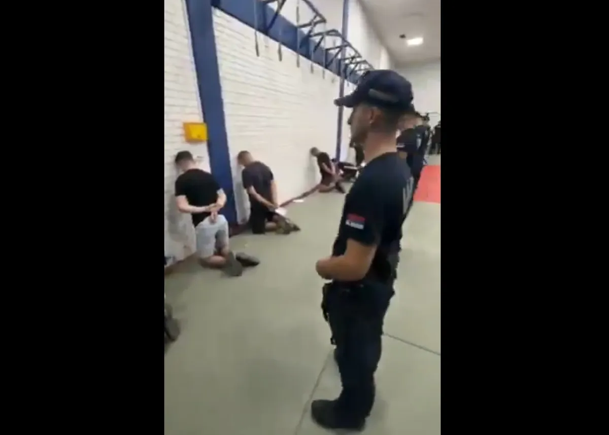 1755259690_mladici_klece.format-webp.width-1200