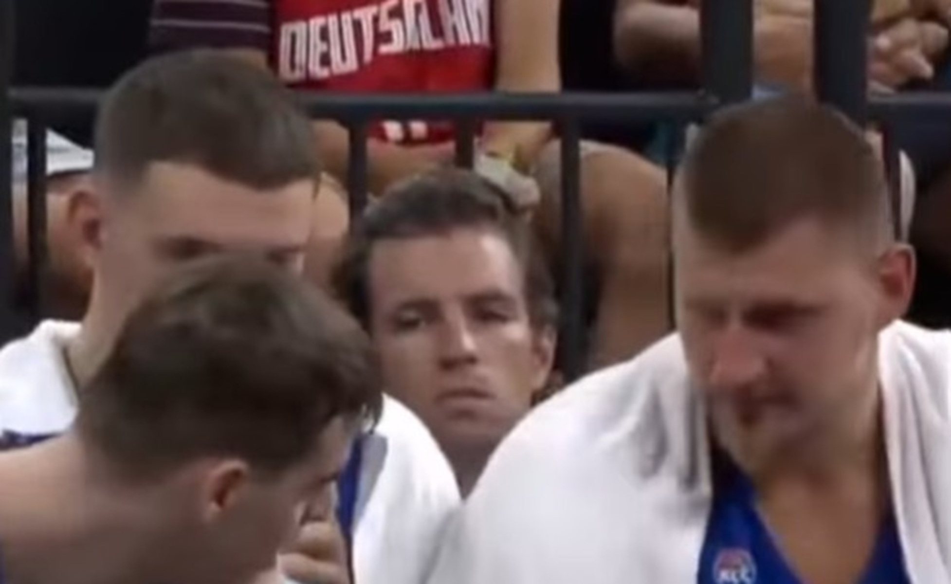 1755333293-Jokic-skoluje-Topica