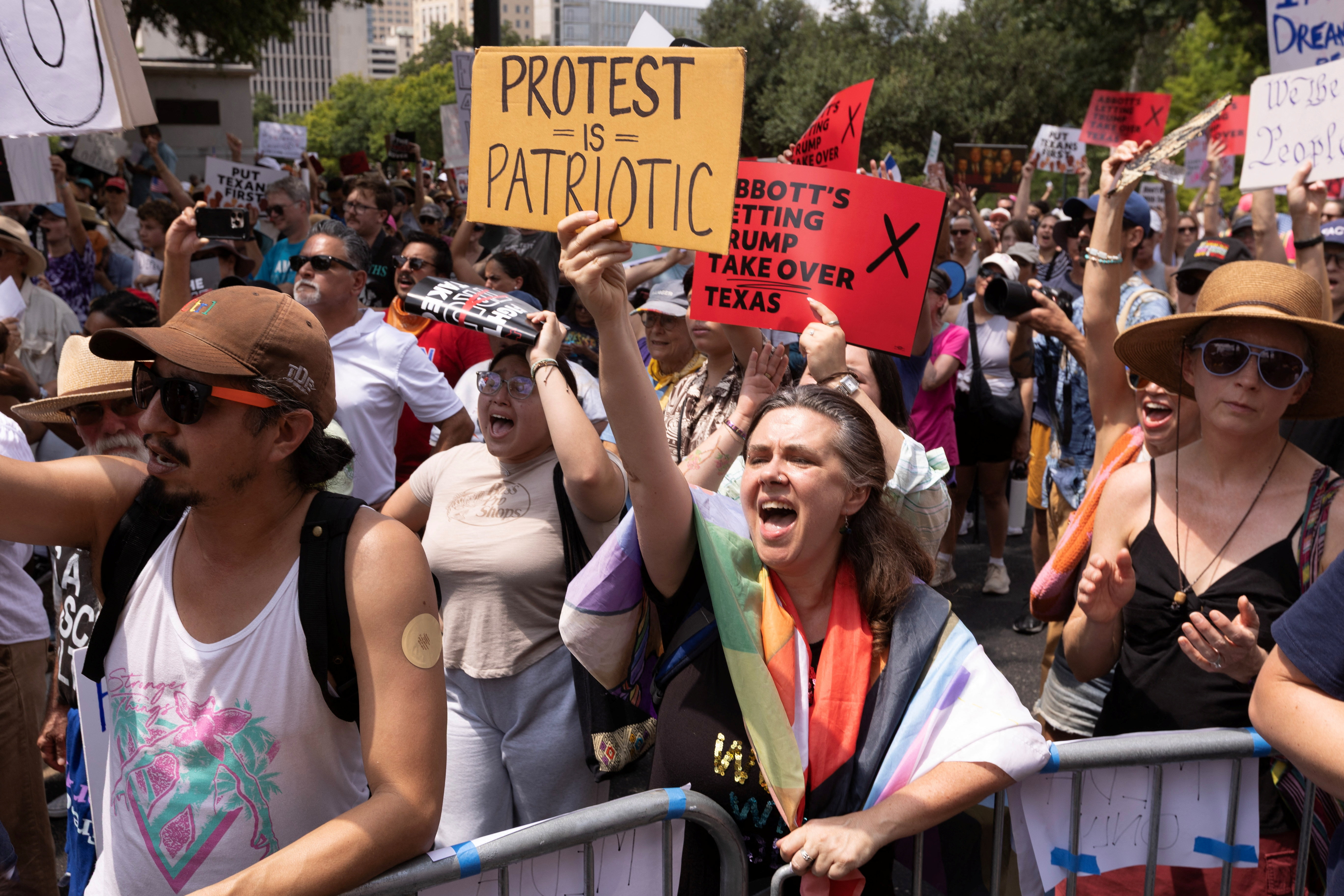 protesti sad oko izbornih jedinica