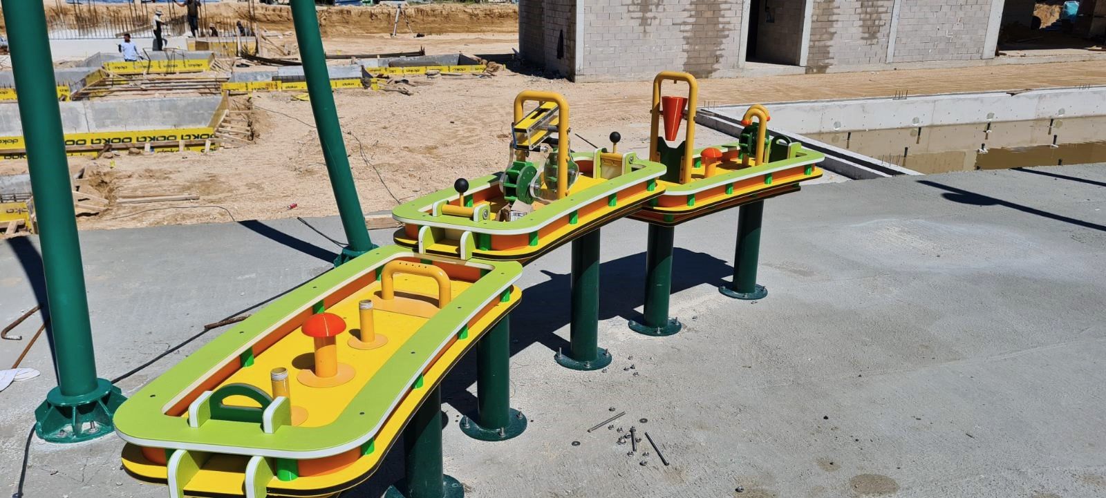 MOSTAR, 2. septembra (FENA) - Aquapark u Mostaru gradi domaći, a ne strani investitor kako je to ranije objavljeno u nekim medijima, potvrdio je za Fenu predsjednik Gradskog vijeća (GV) Mostara Đani Rahimić.(Foto FENA/Mario Obrdalj)