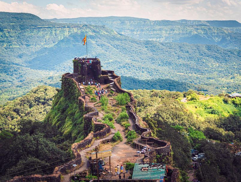 63143519-tvrdjava-pratapgad