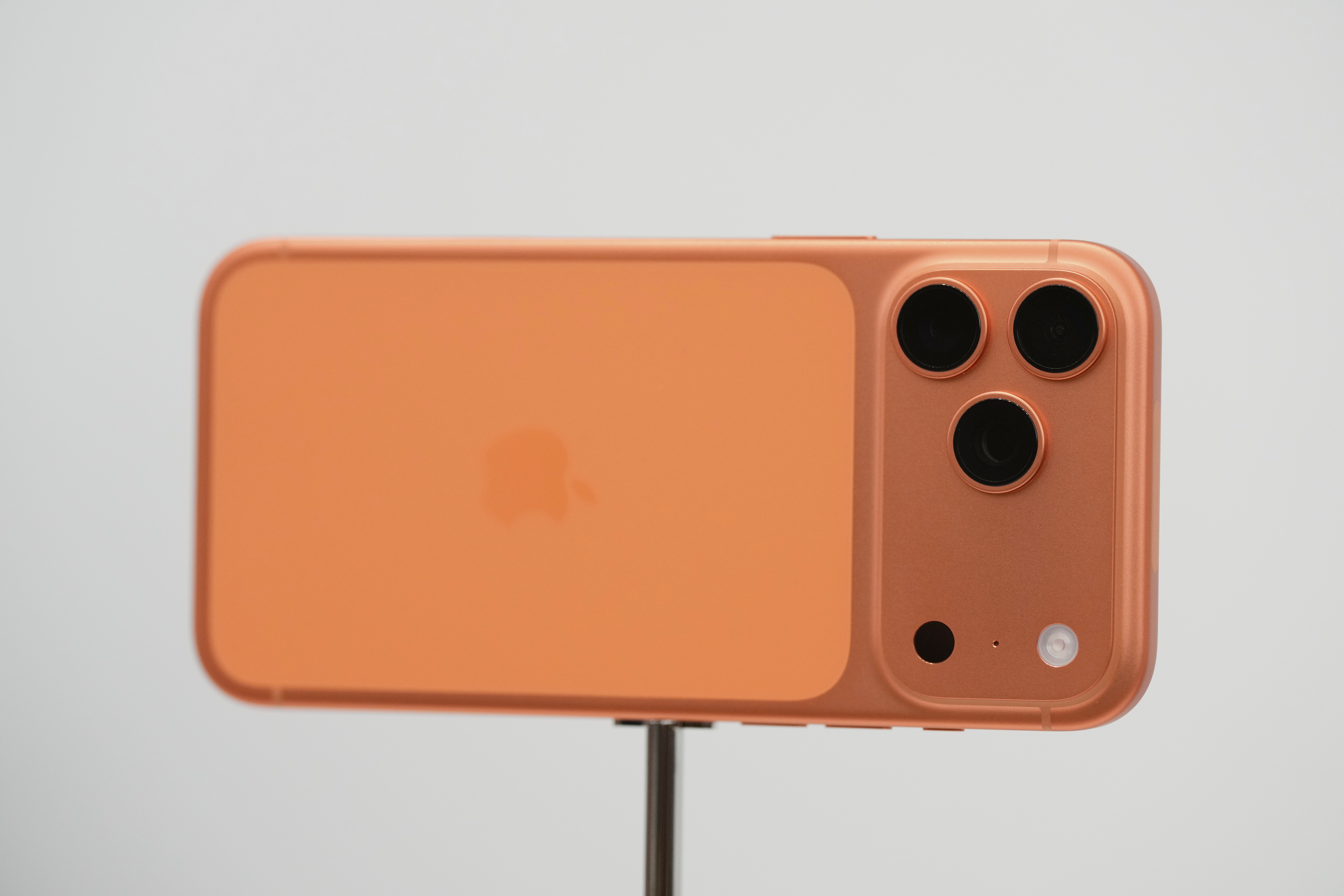 1757484176_Tan2025-09-0920355182_6