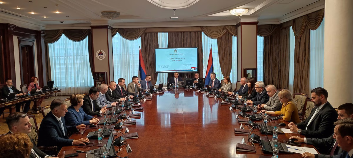 1757604414_vlada_rs.format-avif.width-1200