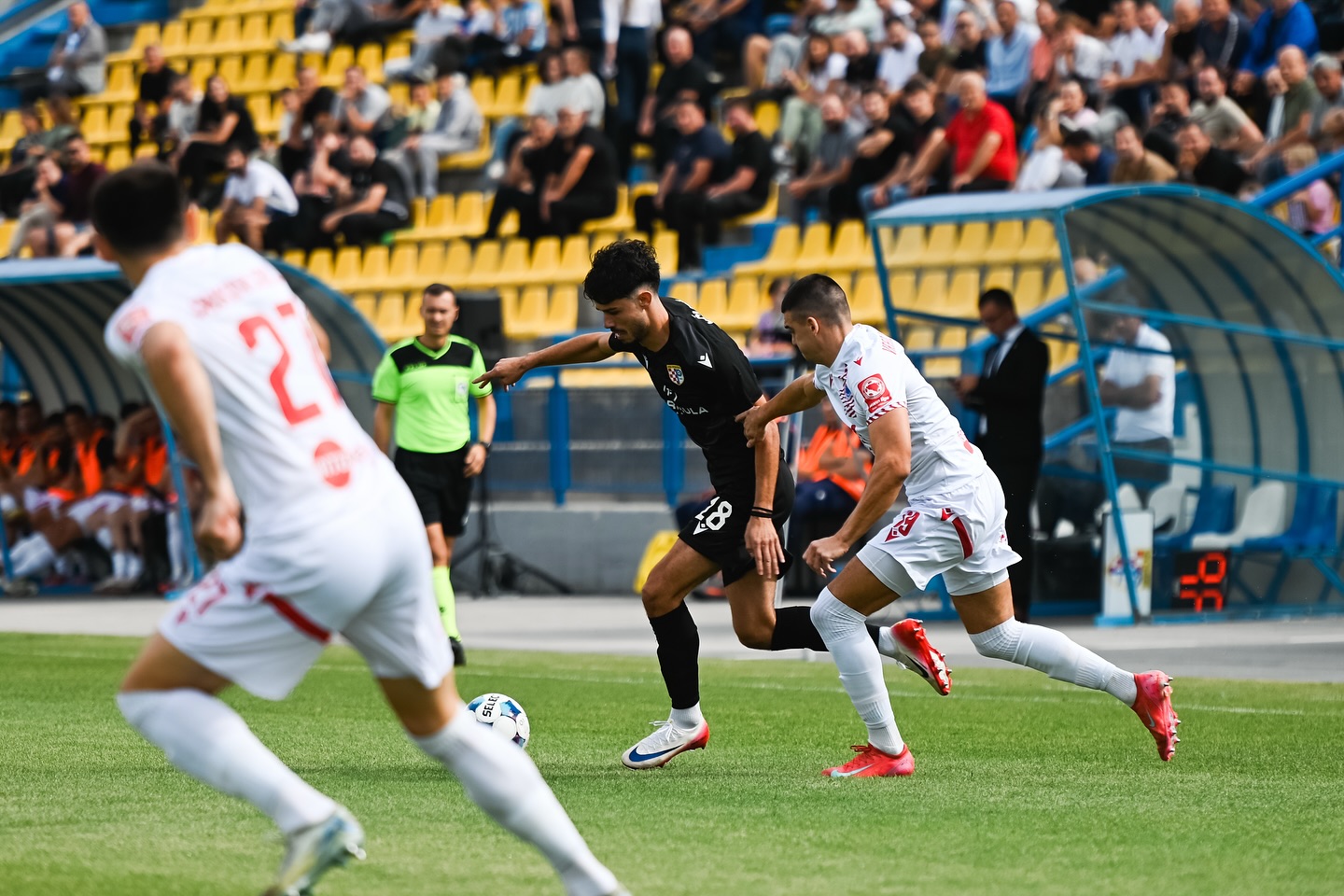 548203702_18311677717246931_1843458604966150335_n