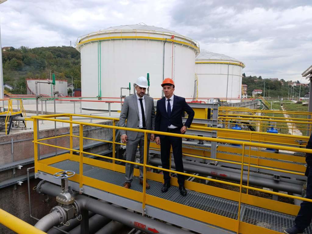 Naftni terminal Blažuj