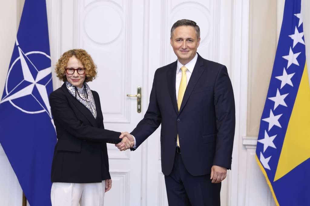 Denis Bećirović i Radmila Šekerinska