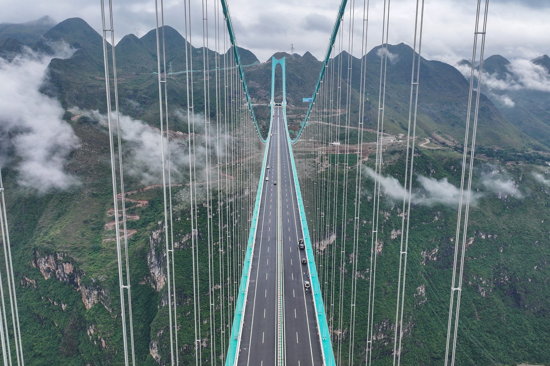 The Huajiang Grand Canyon Bridge, the world’s highest