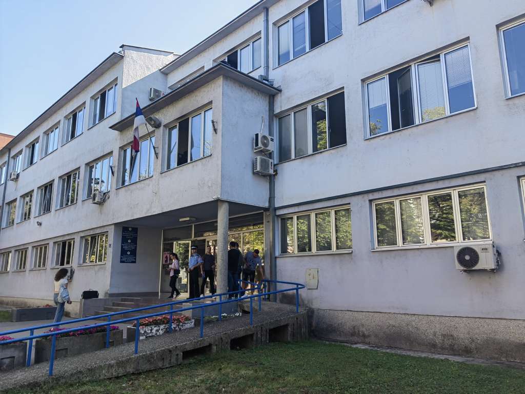 l_abd4b5fc55640e7ae9c98810a5230296