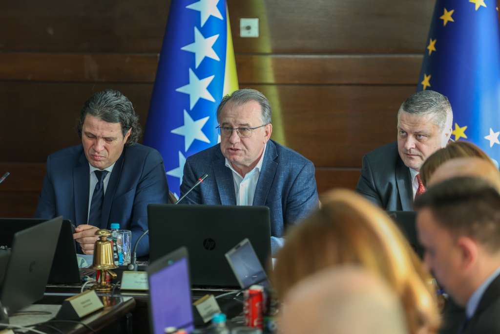 Nermin Nikšić Toni Kraljević Vojin Mijatović Vlada FBiH