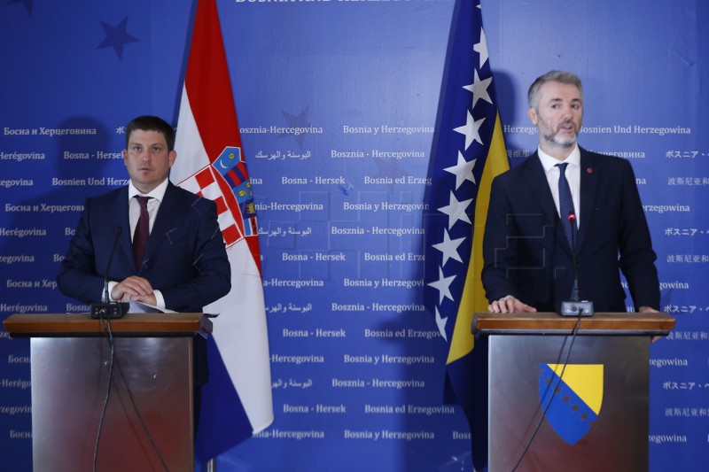 Oleg Butković, Edin Forto